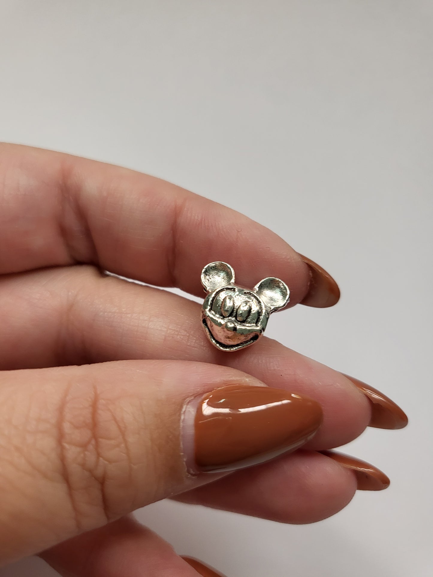 Conta pandora disney mickey/minnie simples